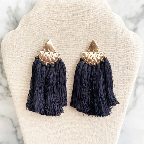 gorgeous black and gold tassel earrings - Picture 2 of 4